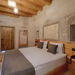 Otel Concept Cave House 5*