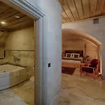 Concept Cave House Otel 5*